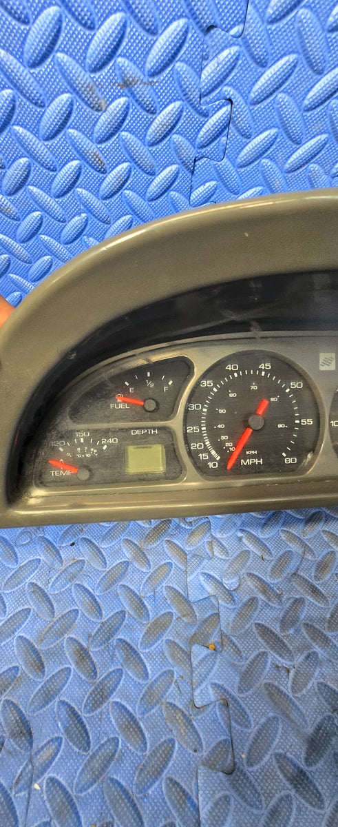 Four Winns Dash Assembly Gauges Trim Depth Warning Lights VDO I/O