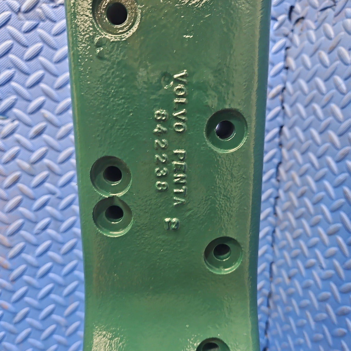 Volvo Penta TAMD60C 6 Cyl Turbo Diesel Exhaust Manifold Pipe 842238 ...