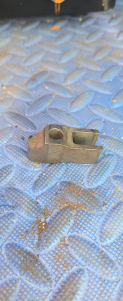 Volvo Penta Diesel Injector Hold Down Yoke 3581376 TAMD KAD 42, 43, 44, 300